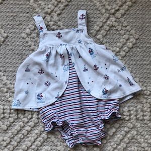 Kissy kissy bubble romper size 0-3